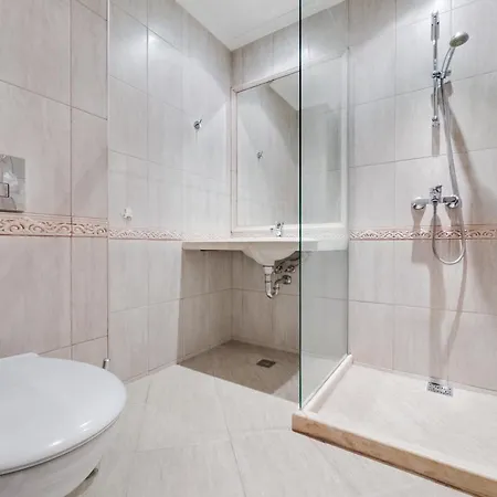 ат - Pool View Apartman *